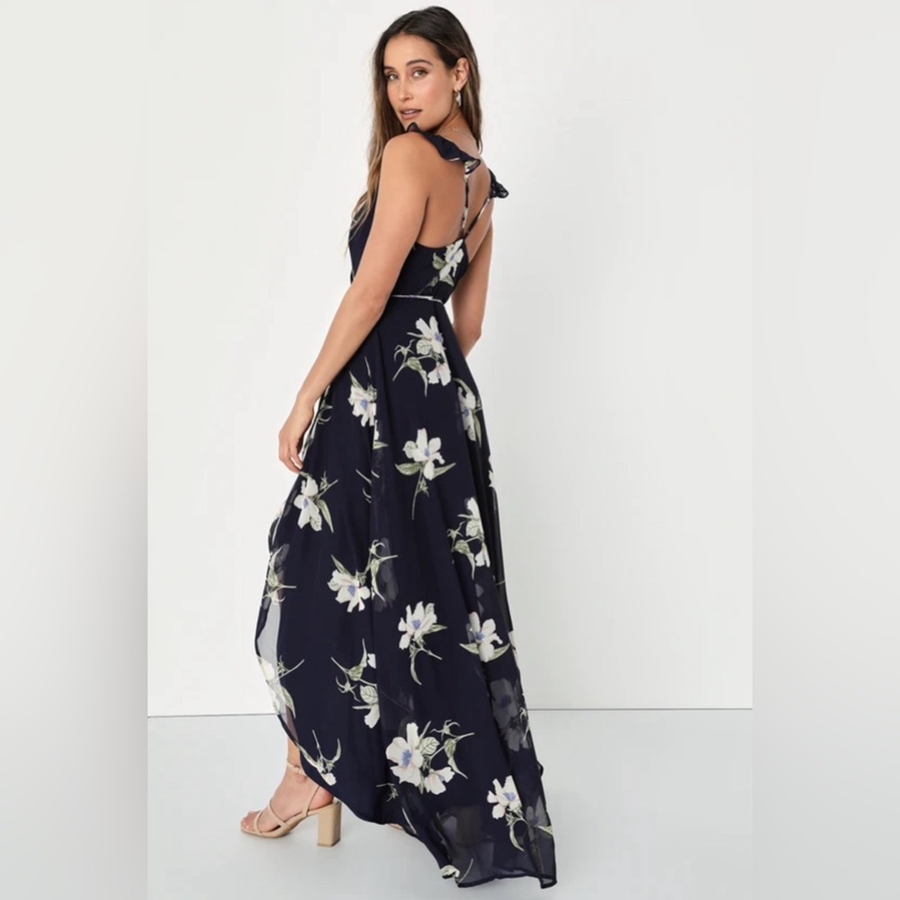 Lulu’s Lulu’s All Mine Black Floral Print High-Low Wrap Dress